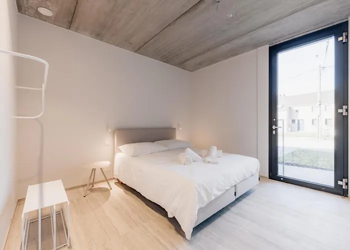 Hotel Coliving - Bord De Meuse - L'instant