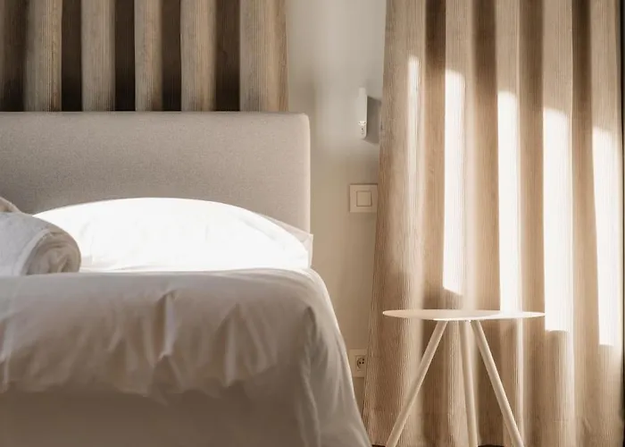 Coliving - Bord De Meuse - L'instant Hotel