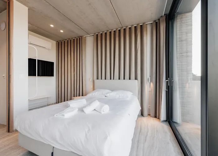 Coliving - Bord De Meuse - L'instant Hotel *